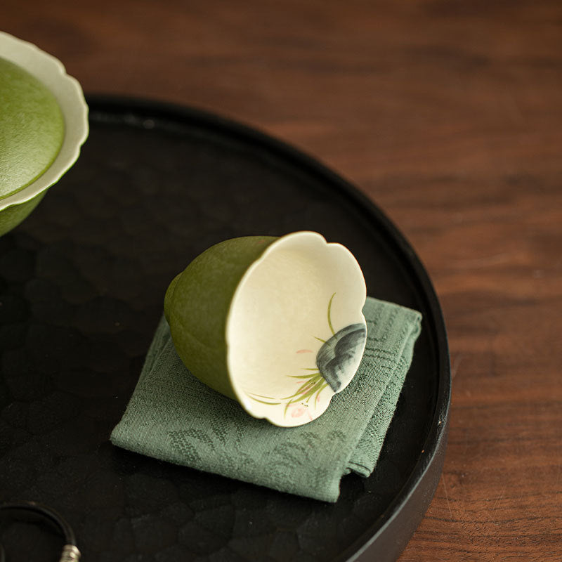 Authentic Rock Mineral White Celadon Gold-Splashed Flared Master Teacup - 80ml Gongfu Cup