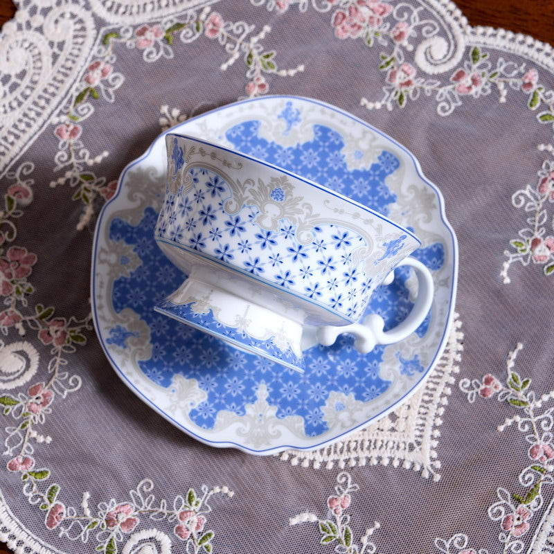 Blue feather-lattice 260ml high bone china coffee cup and matching saucer with European palace styling