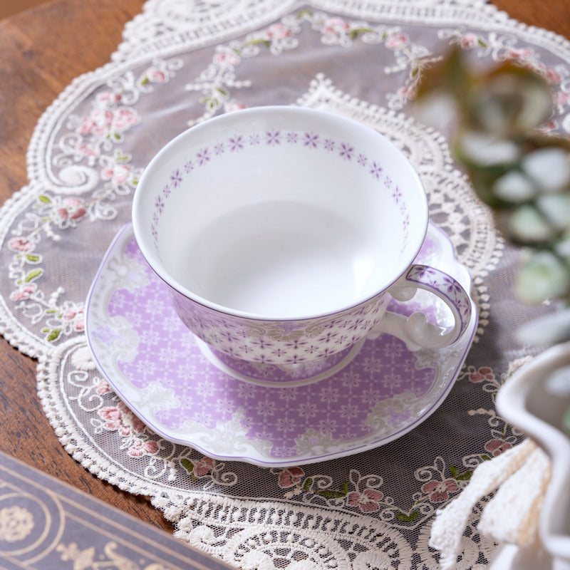Pink-purple feather-lattice bone china coffee cup and saucer with gift-box presentation