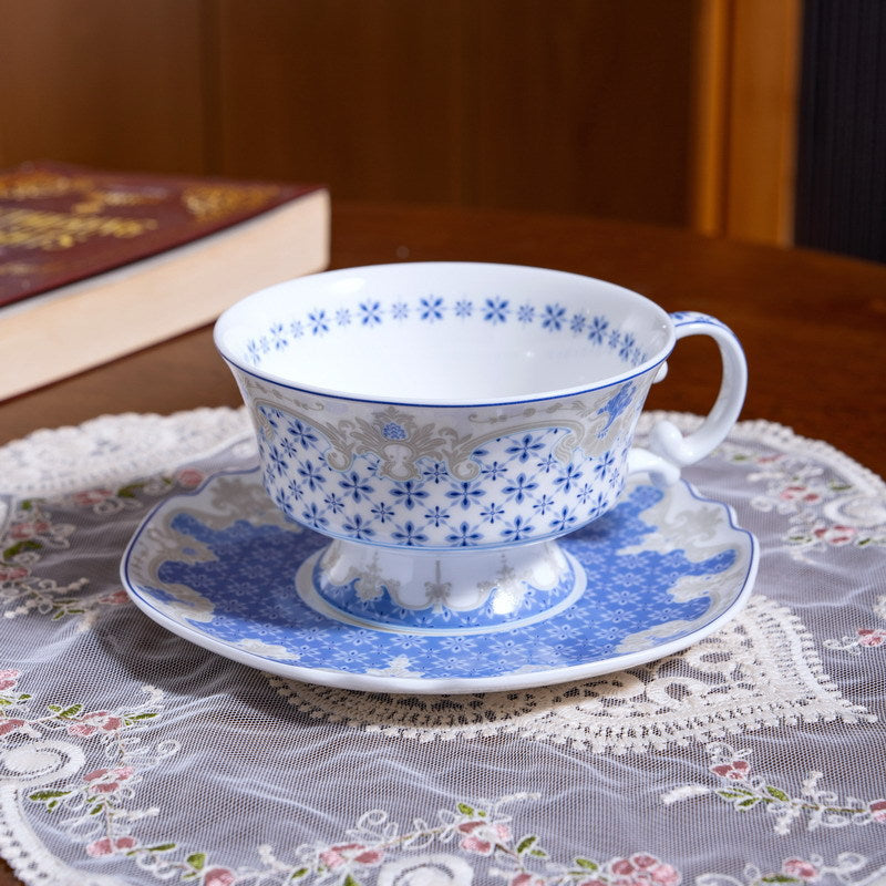 Classic European palace blue bone china cup and saucer with feather lattice decal decoration