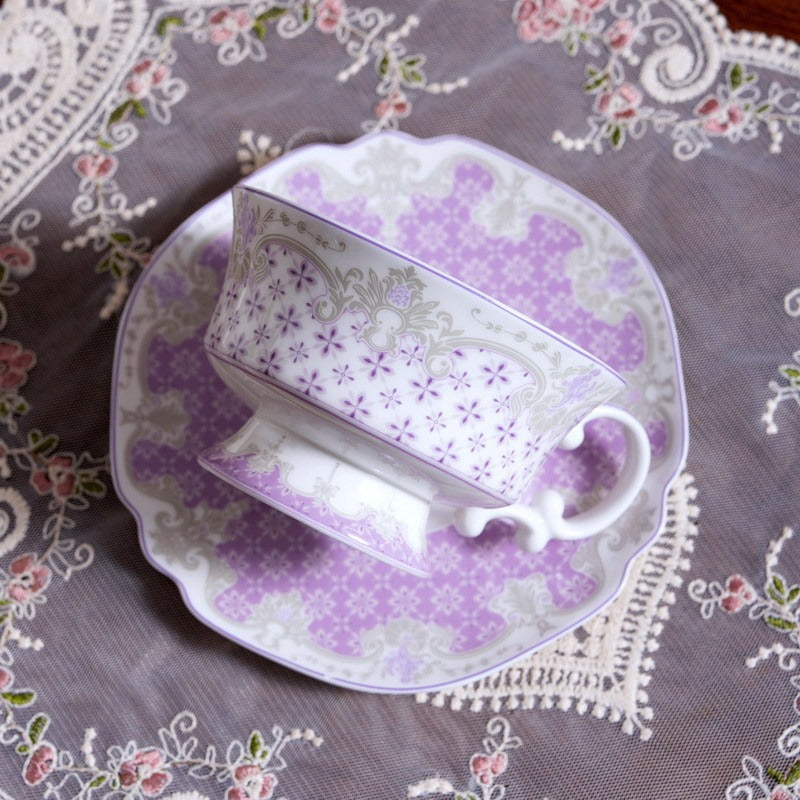Elegant 260ml feather-lattice high bone china cup and saucer in European palace style