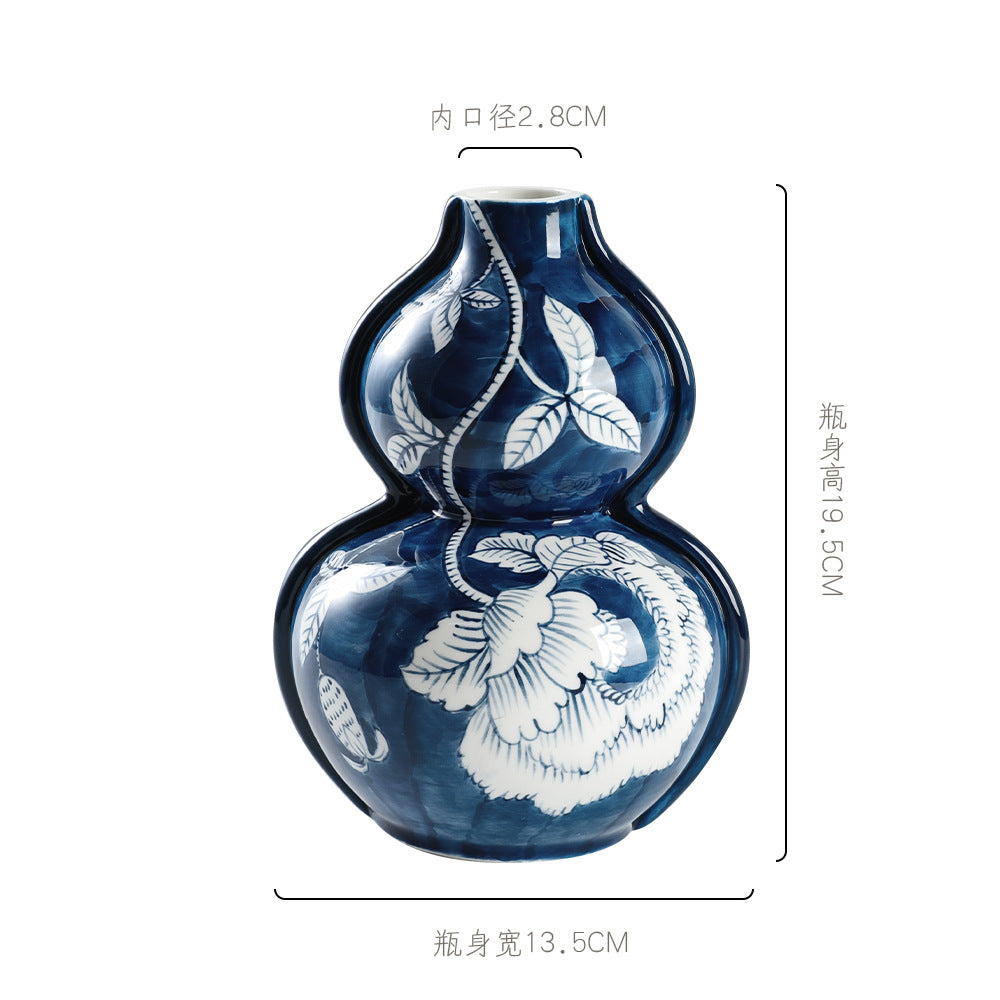 Blue fortune floral gourd vase, 19.5 cm