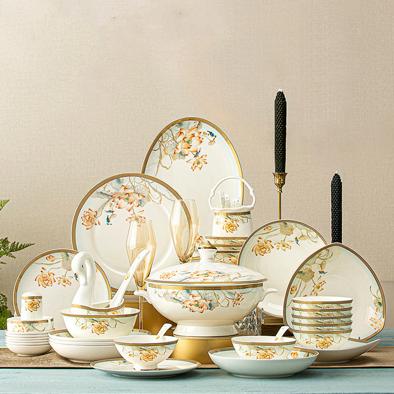 Furong Xuan 62-piece floral bone china dinnerware complete set with gold trim