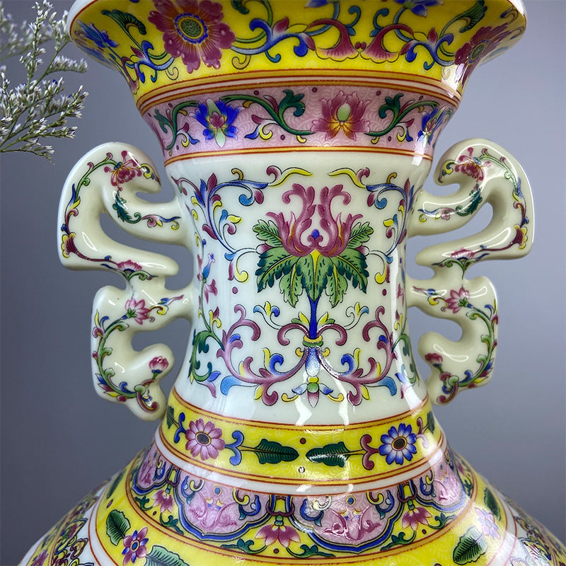 Jingdezhen openwork famille rose porcelain vase decorative detail