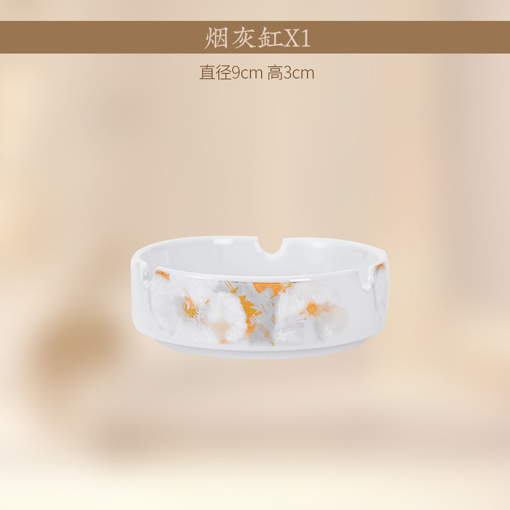 Liu Jin Hua Kai porcelain ashtray with gold blossom pattern