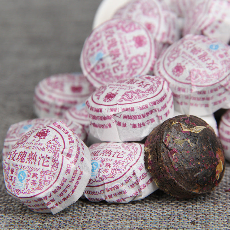 Rose Ripe Pu-erh mini tuocha wrapped and unwrapped 玫瑰普洱熟茶迷你小沱