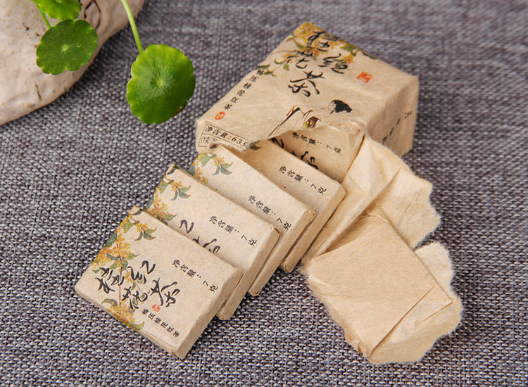 Wrapped osmanthus black tea mini bricks gift presentation 桂花红茶