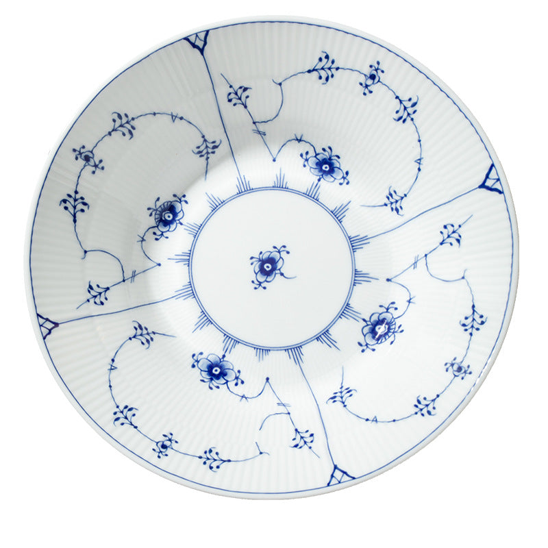 Qinghua Tangcao blue and white porcelain deep bowl top view showing cobalt floral scroll pattern