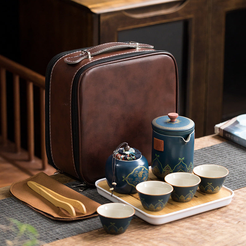 Portable Quick-Cup Travel Tea Set (1 Pot, 4 Cups)
