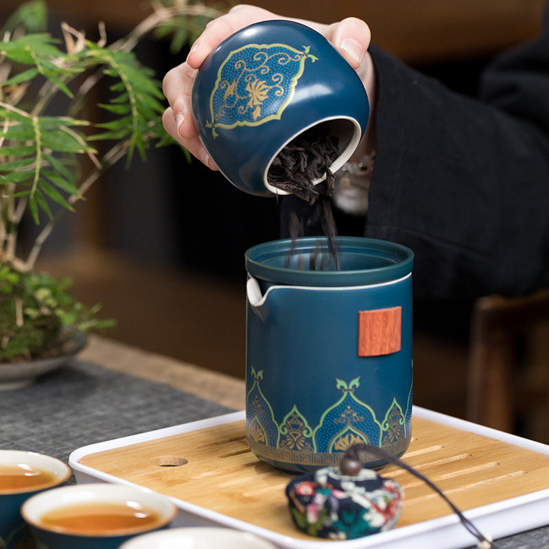 Portable Quick-Cup Travel Tea Set (1 Pot, 4 Cups)
