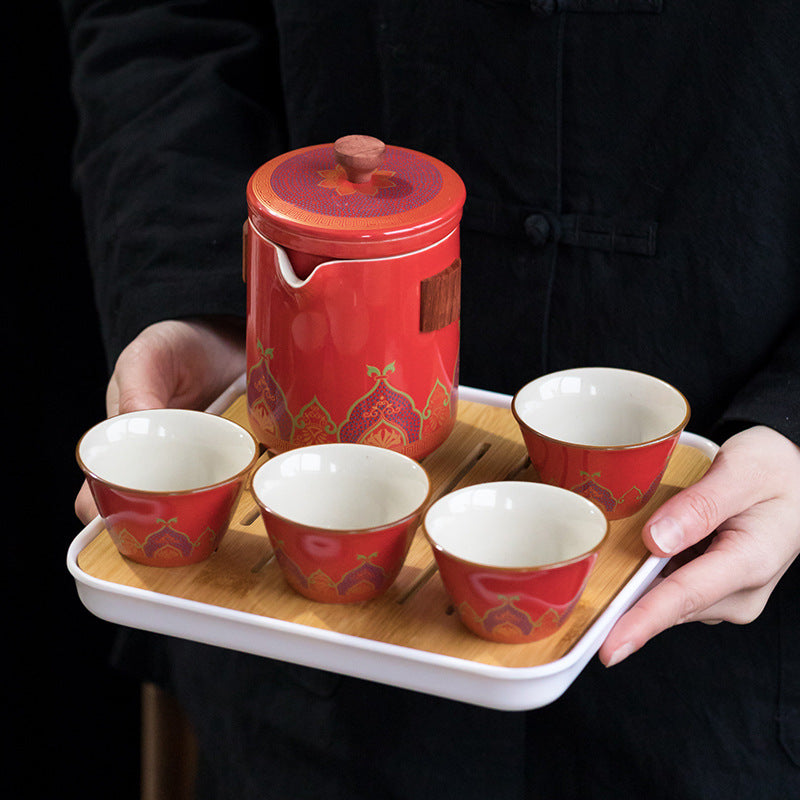 Portable Quick-Cup Travel Tea Set (1 Pot, 4 Cups)