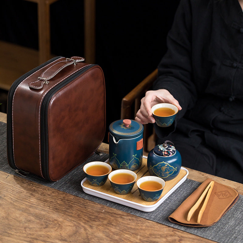 Portable Quick-Cup Travel Tea Set (1 Pot, 4 Cups)