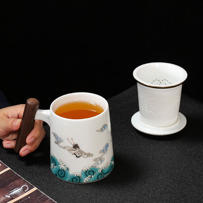 Immortal Crane Porcelain Tea Infuser Mug with Lid - 380ml