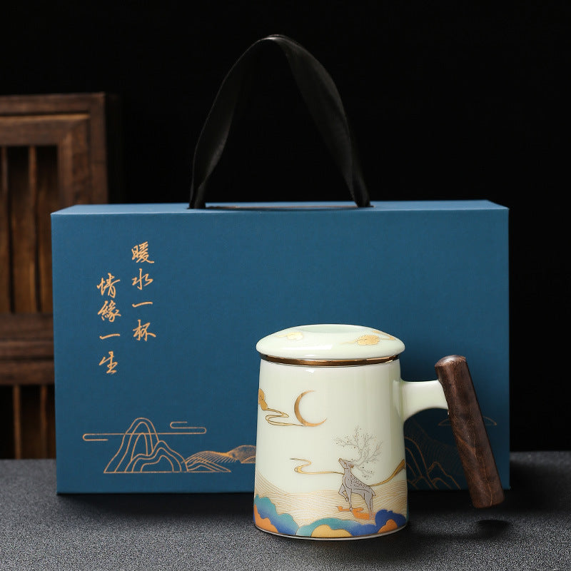 Immortal Crane Porcelain Tea Infuser Mug with Lid - 380ml