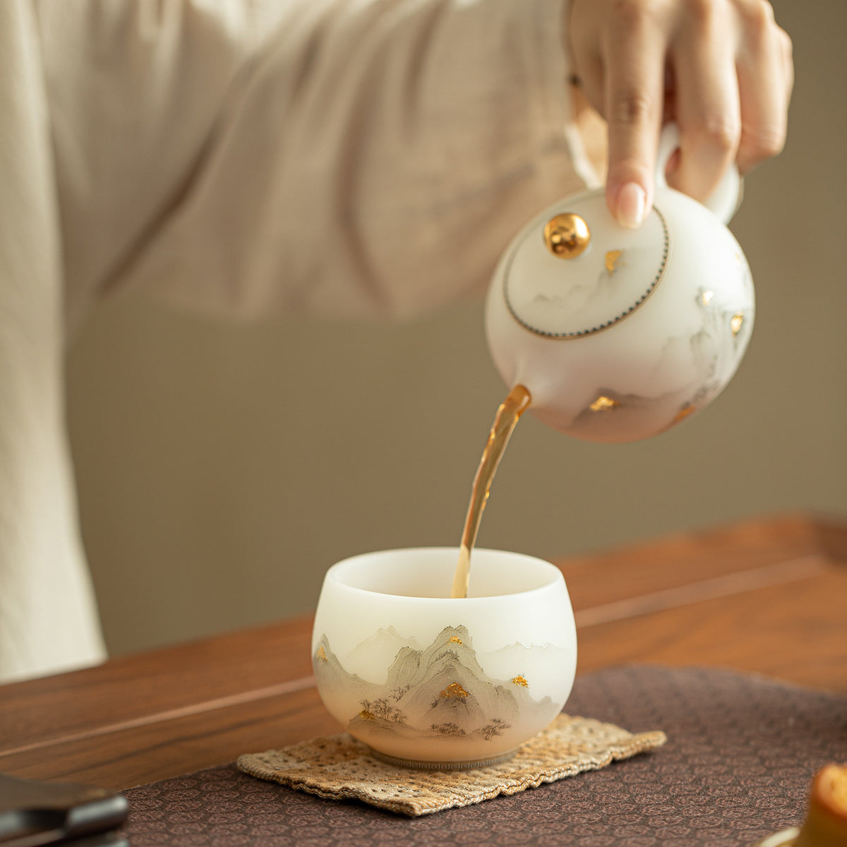 Luxury Dehua Mutton-Fat Jade Biscuit 24K Gilded Landscape Luohan Teacup - 105ml Master Cup