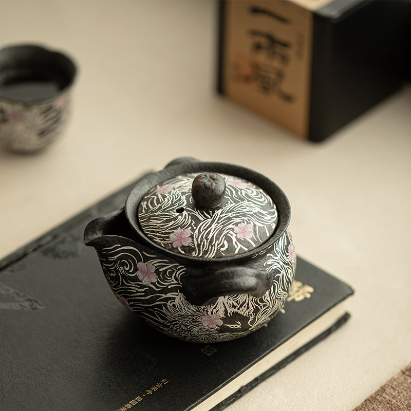 Authentic Black Pearl Old Rock Clay Nine-Tailed Fox Hand-Grip Teapot - 170ml Gongfu Pot