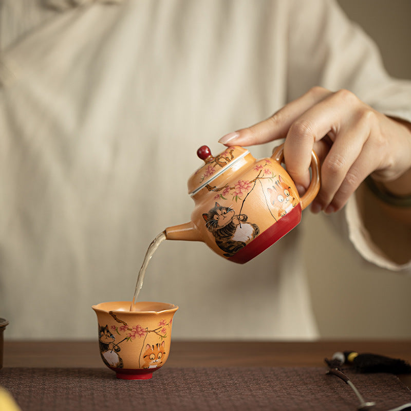 Authentic Wood-Fired Style Playful Cat Ningxiang Ceramic Teapot - 180ml Anti-Scald Gongfu Pot