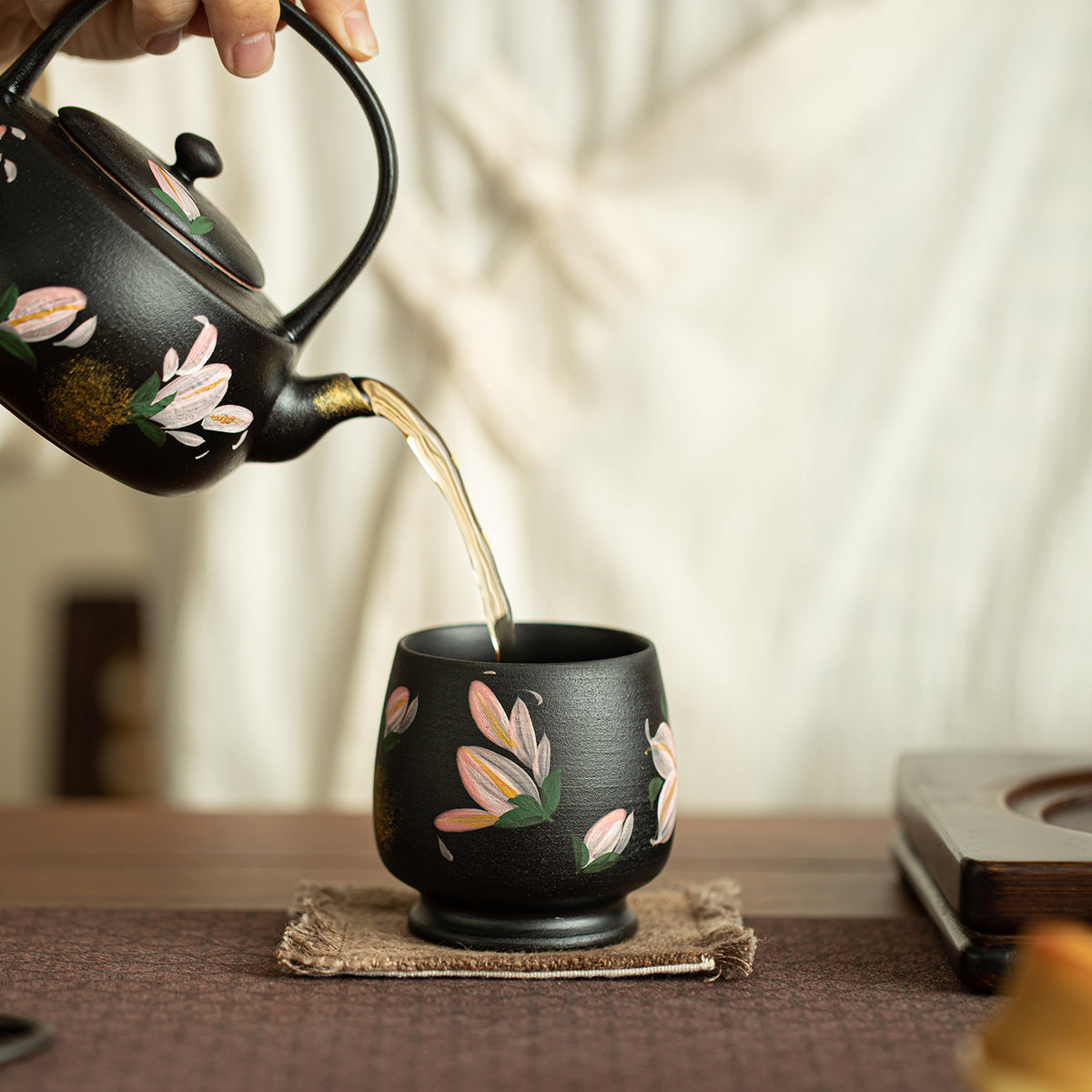 Authentic Black Pottery Ink Lily 24K Gilded Dragon Egg Master Teacup - 85ml Gongfu Tasting Cup