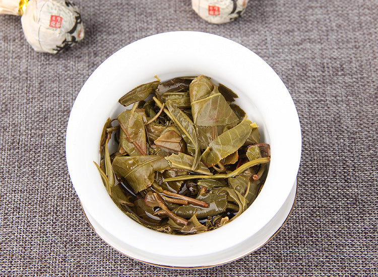 Xiaohusai Lincang Gushu raw Pu-erh dragon pearl tea
