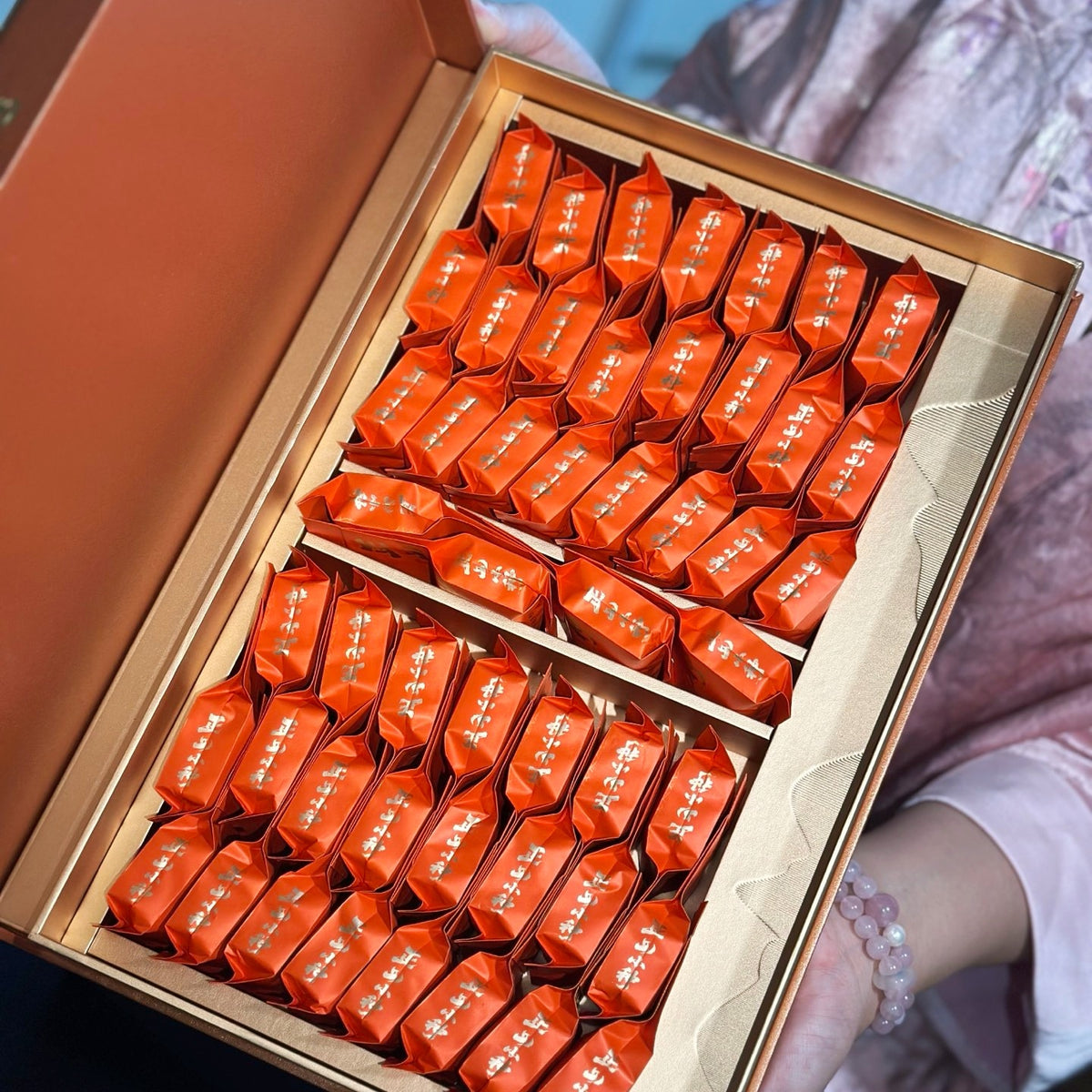 Individually wrapped Zheng Shan Xiao Zhong black tea gift box